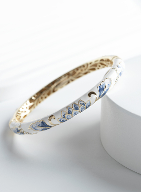 复古国风女铜掐丝珐琅景泰蓝送礼