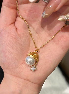 新年拉丝圣诞帽珍珠吊坠项链女高级感百搭秋冬毛衣链锁骨颈链饰品