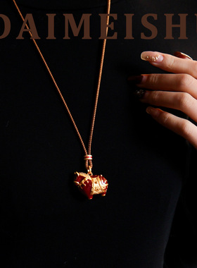 马年原创新中式红色滴油小马毛衣链轻奢高级感百搭本命年长项链女