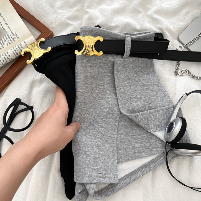 ແອວສູງ slimming slit culottes ສະຫມໍ່າສະເຫມີ