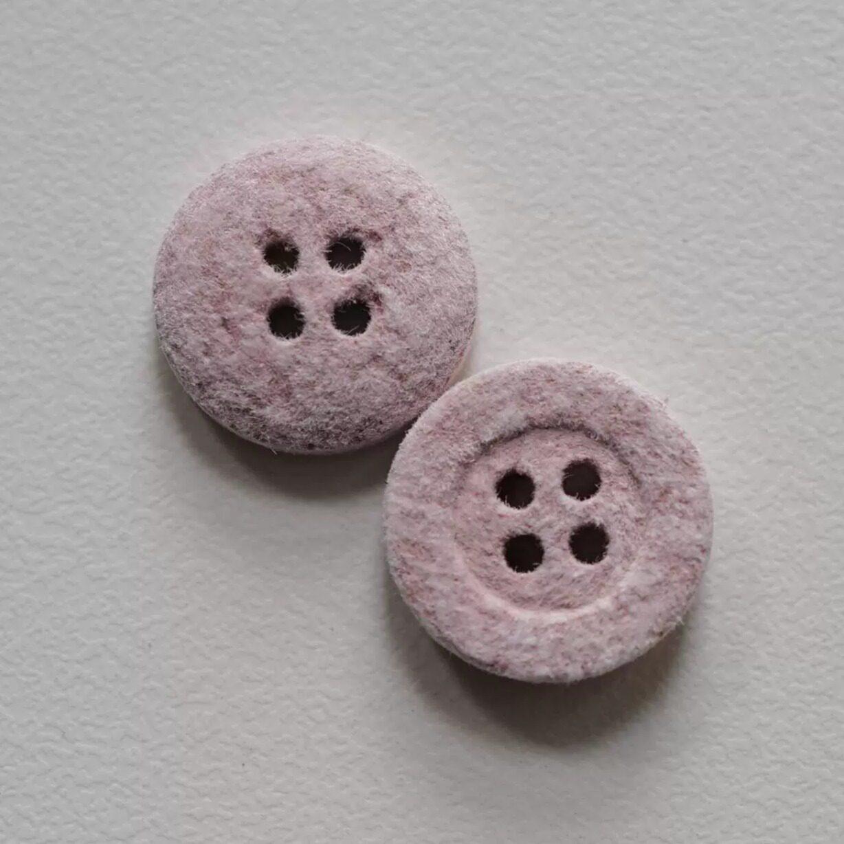 25mm15mm11mm1颗价格英国TextileGarden脏粉微绒毛表面棉质纽扣,淘宝优惠券,粉丝福利购,淘宝优惠卷