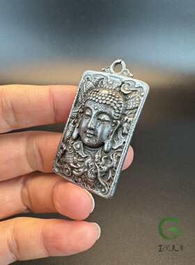 尼泊尔藏传实心大日如来吊坠复古做旧佛像佛头纯天铁挂坠吊牌项链