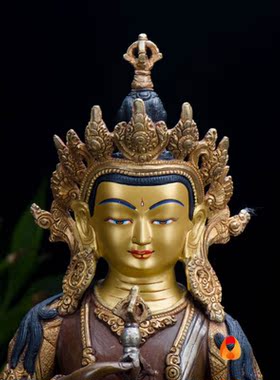 尼泊尔鎏金鎏银雕花摆件