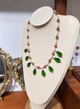 原创设计小众高级感法式复古捷克珠粉色琉璃手作项链锁骨链