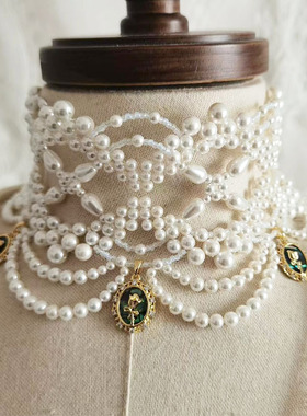 流苏街拍宫廷演出服贝珠女