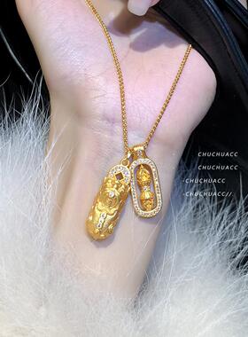 韦雪同款黄金色镶钻貔貅项链