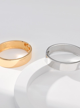 欧美风极简款素圈手镯可开口弹簧镯子时尚百搭光面亮面女士手环