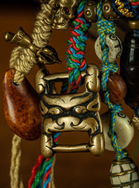 天铁经书扣古珠多宝设计款挂件