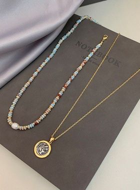 复古金币毛衣链合金古风颈链天然石碧玉石珍珠项链2024新款吊坠