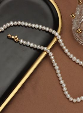 现货天然淡水珍珠项链ins设计感锁骨链新款小众轻奢蝴蝶结扣