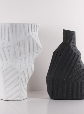 现代简约创意不规则陶瓷花器花瓶陶瓷工艺品样板房售楼处桌面软装