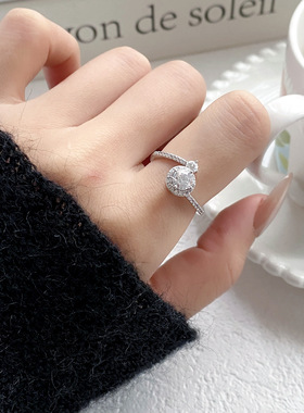 精致几何圆形旋转锆石戒指女款简约经典四爪超闪轻奢开口指环手饰