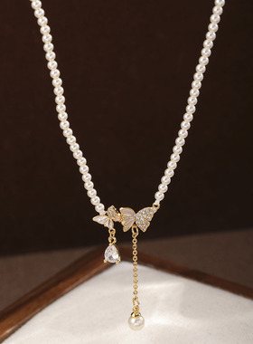 轻奢小众珍珠项链女款法式复古蝴蝶吊坠锁骨链优雅气质配饰