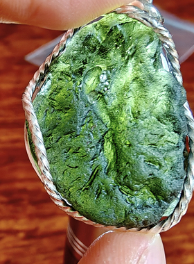 天然捷克玻璃陨石吊坠冲击次生物