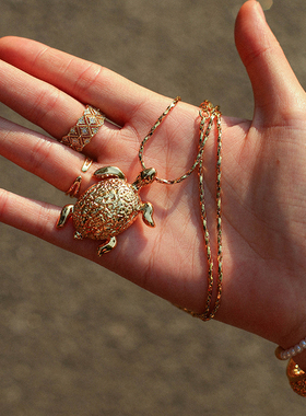 复古法式金色海龟造型长款项链