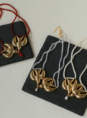 法式复古天然珍珠玛瑙和平鸽项链