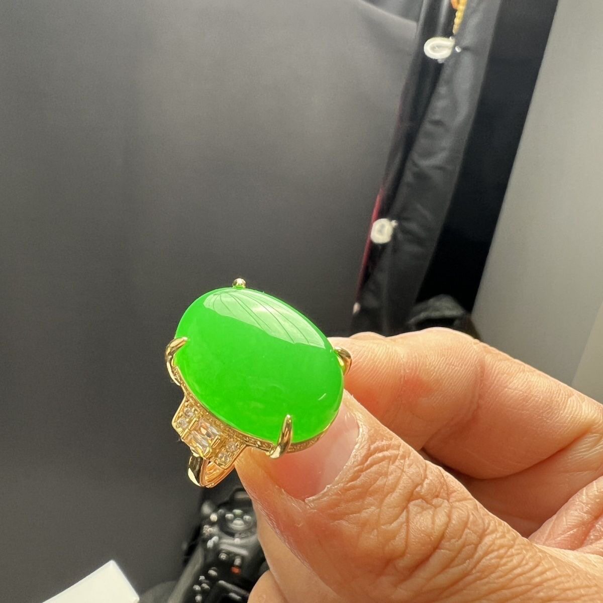 Natural Burmese a-grade jadeite ice seed sun green large egg face ring live ring 14k gold inlaid female genuine female ring