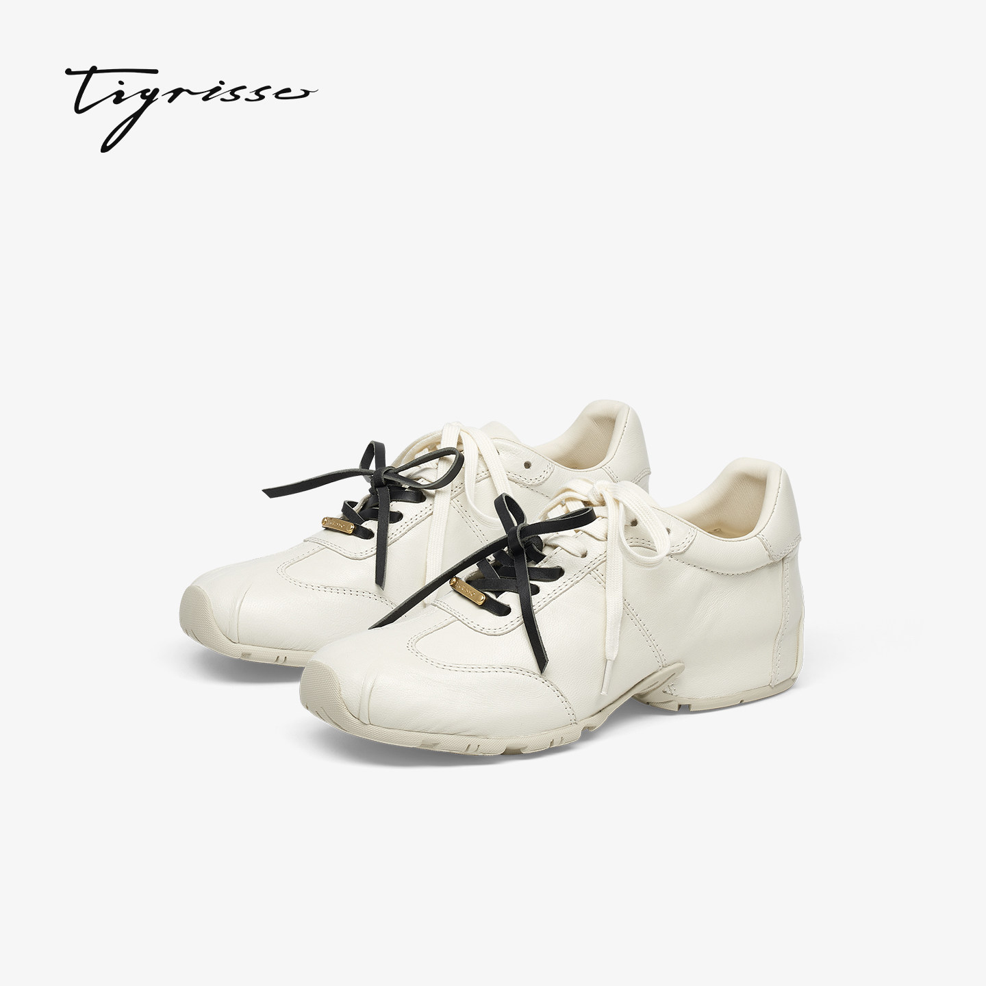 Star's same croissant bag, 26-year-old new high-4 moral training shoes with skirt, sports and casual white shoes