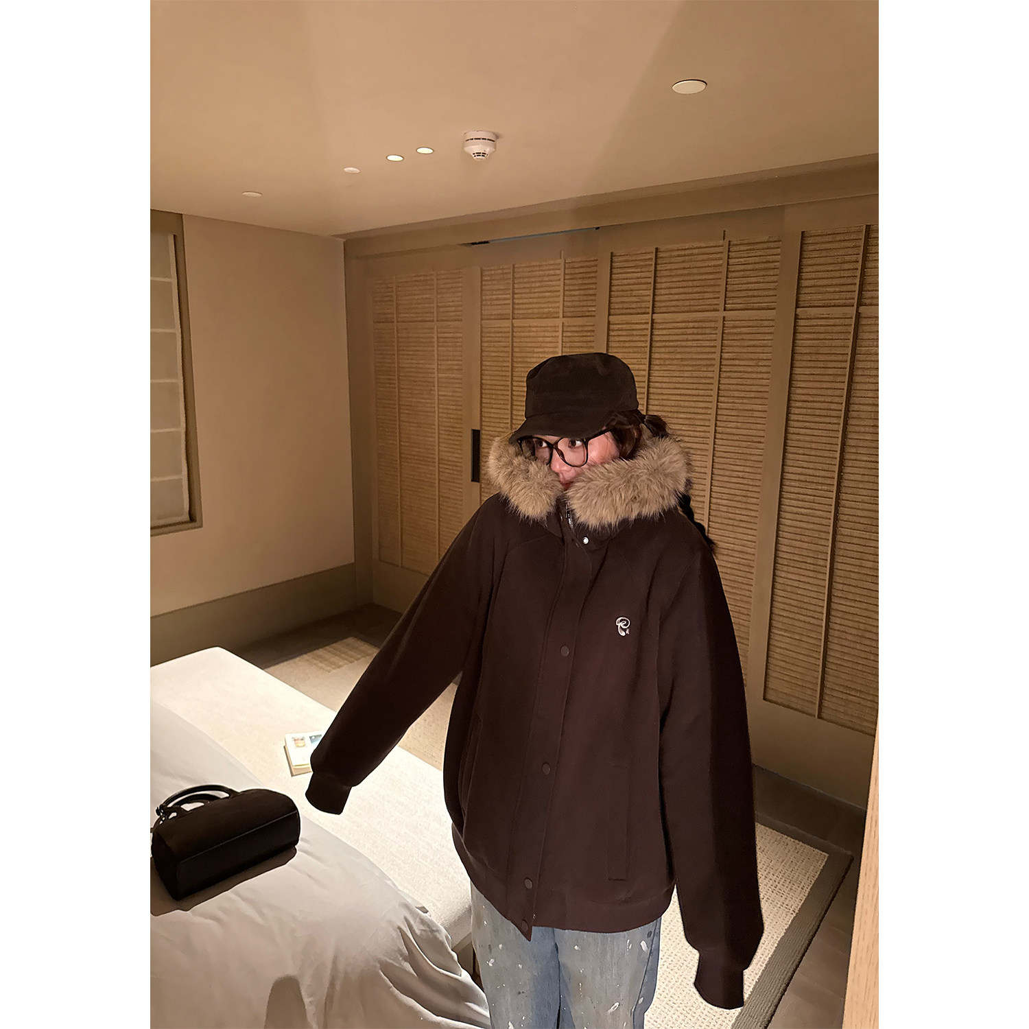 老章和小胖PONGKIKI焦糖美式咖大毛领卫衣外套女大码加绒宽松夹克,淘宝优惠券,粉丝福利购,淘宝优惠卷