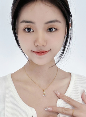 钛钢项链女樱桃锁骨链韩国气质简约颈链网红气质简约新款锆石吊坠