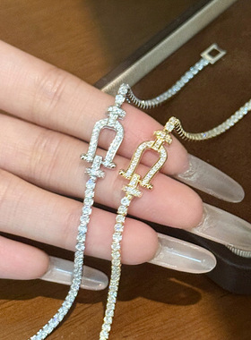 S925纯银精致轻奢满钻马蹄扣手链