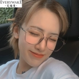 Старое цветочное зеркало Женское стиль против легкого легкого света с высоким содержанием мужчин Большой рамный сопротивление, усталость, восстановление моды, ультрасовременное высокопоставленное среднее и пожилые очки, стая