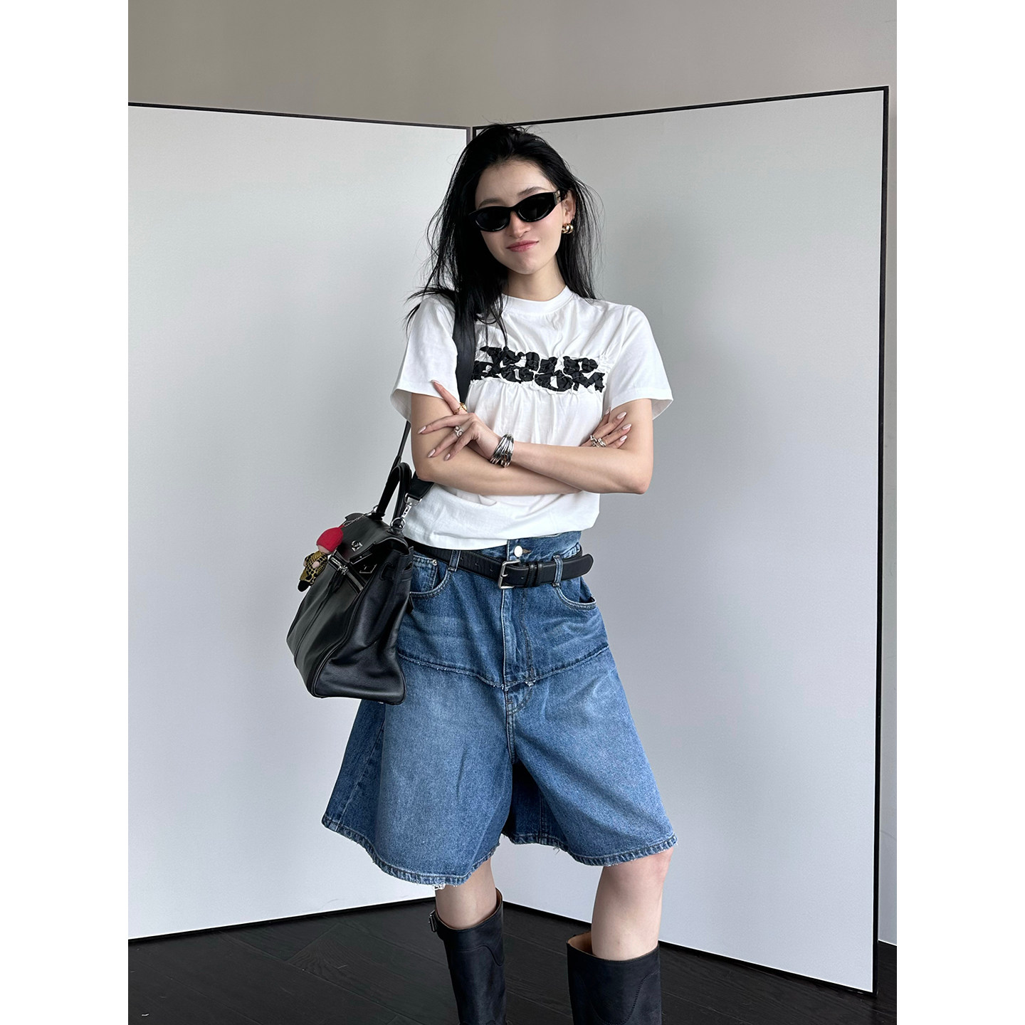 YCH 设计师品牌 26早春新款 休闲百慕大牛仔短裤 SOLSOL买手店,淘宝优惠券,粉丝福利购,淘宝优惠卷