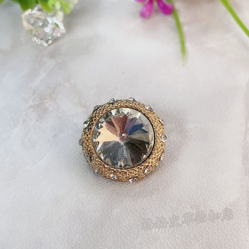 貂皮裘皮皮草大衣水貂水钻扣子纽扣 高档新款袖口装饰扣胸花017 - 图1