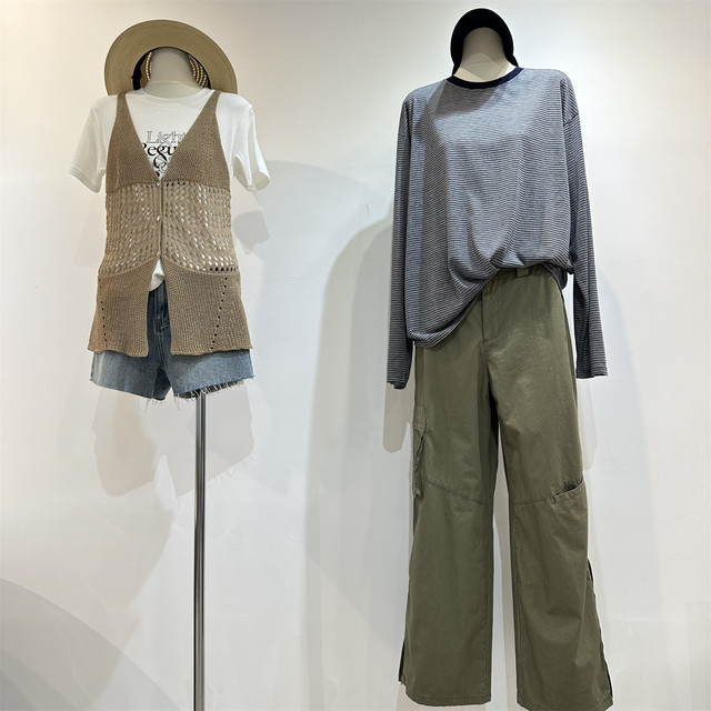 ໂສ້ງຂາສັ້ນ denim ທີ່ລ້າງອອກແບບ Retro ສີເຂັ້ມ ແລະ ອ່ອນໆ ສຳລັບແມ່ຍິງລະດູຮ້ອນ ແອວສູງ ແອວແມວ ຮອຍທພບມີຂົນແຂບກະທັດຮັດ ໂສ້ງຂາຮ້ອນ