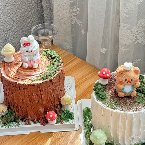 蘑菇奶油小狗猫兔子蛋糕装饰卡通生日黄油熊蛋白糖霜烘焙可食用摆 - 图3