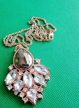 欧美风饰品全新毛衣链甩卖厂