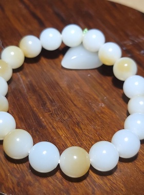 新疆的猫YQ122003 15.3克，10m玉色鲜亮的且末糖白料圆珠手串