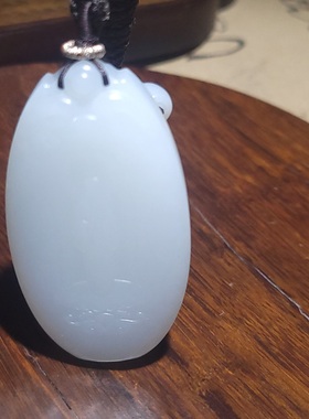 新疆的猫YQ010203 34.7克细润度高青海野牛沟三高羊脂白玉观音牌