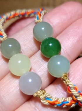 zg29 新疆的猫11.2克含绳一对冰润颜色艳丽的和田玉转运珠手链