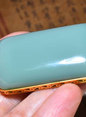 新疆的猫JJ122518  32.7克冰底起荧光老坑粉青碧玉18K金平安牌