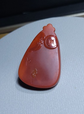 新疆的猫Z122004 9.1克，细密油亮玉质浑厚极浓艳锦红色南红佛牌