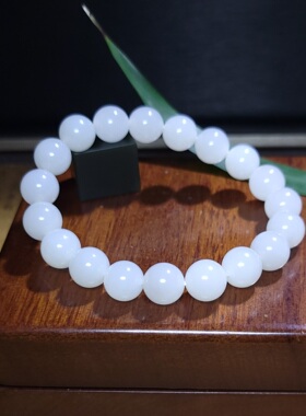 Z031903 新疆的猫29.2克R10特细高油脂感浓糯三高羊脂白玉手串