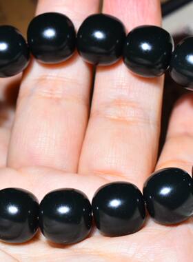 LYD16新疆的猫59.0克12-13mm特别细腻的黑青玉细料老型珠手链