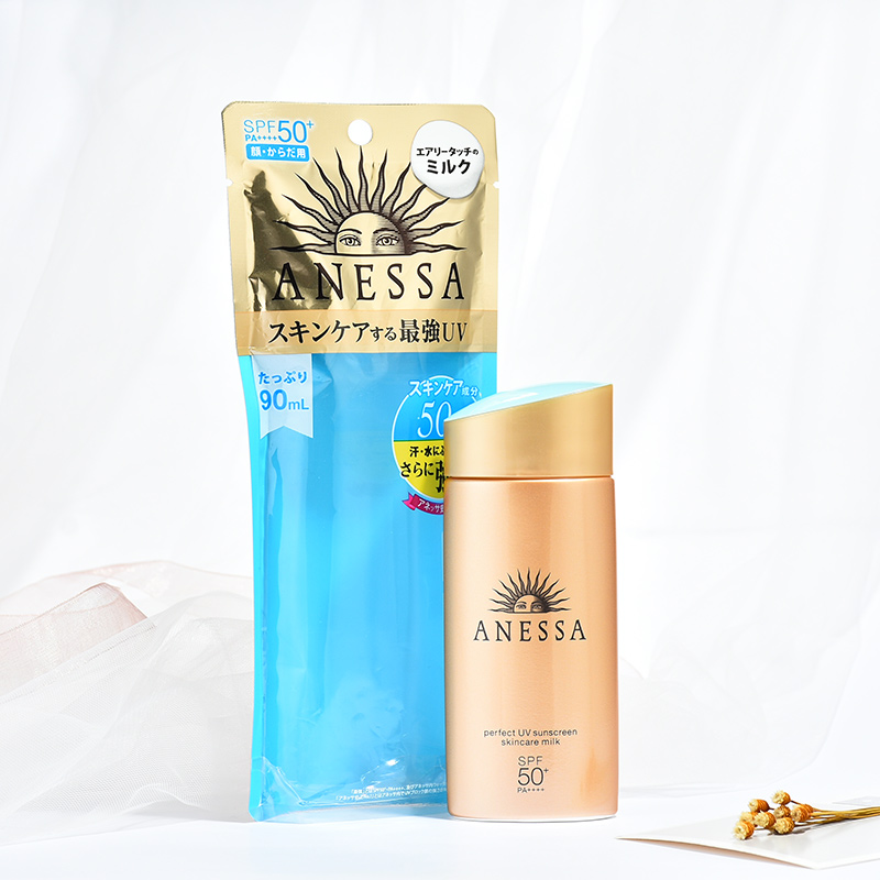 spf50 防水耐晒防汗 90ml 安热沙防晒霜 ANESSA 新款资生堂 18 正品日本 spf50 防水耐晒防汗 90ml 安热沙防晒霜 ANESSA 新款资生堂 18 正品日本