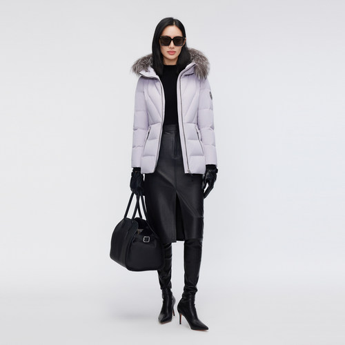 高端极寒波司登轻奢银狐毛领短款蓄热里布收腰800+蓬鹅绒羽绒服女 - 图2