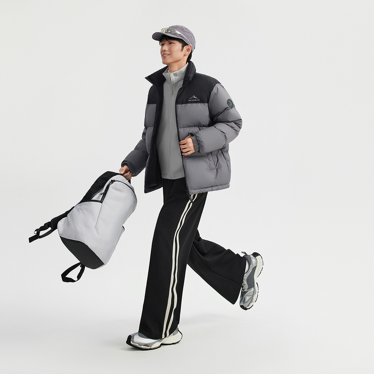 波司登25新款羽绒服中性时尚运动短款立领拼色面包服宽松,淘宝优惠券,粉丝福利购,淘宝优惠卷