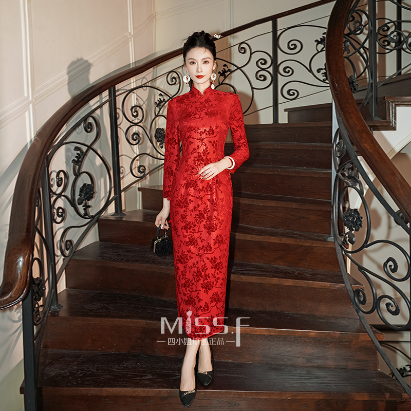 四小姐红色冬季长袖喜妈妈婚宴礼服旗袍秋冬款2024新款婆婆婚宴装