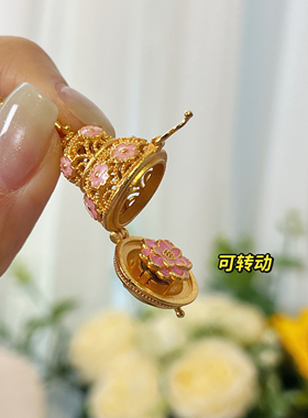 发财妮妮 旋转莲花 古法沙金工艺珐琅彩滴釉镂空葫芦项链毛衣链