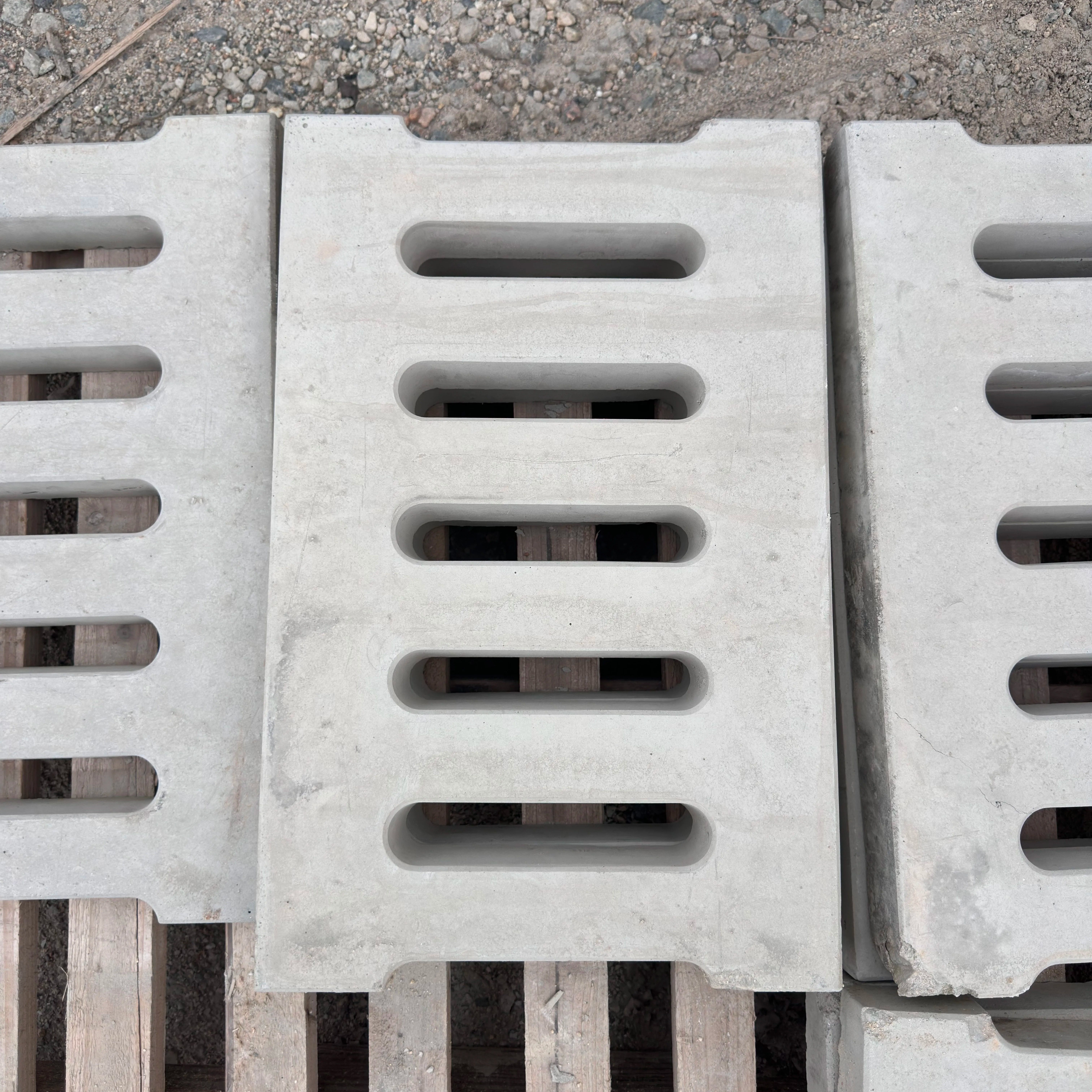 雨水口盖板水泥排水沟盖板雨水篦子水泥盖板多孔排水排污广东现货,淘宝优惠券,粉丝福利购,淘宝优惠卷