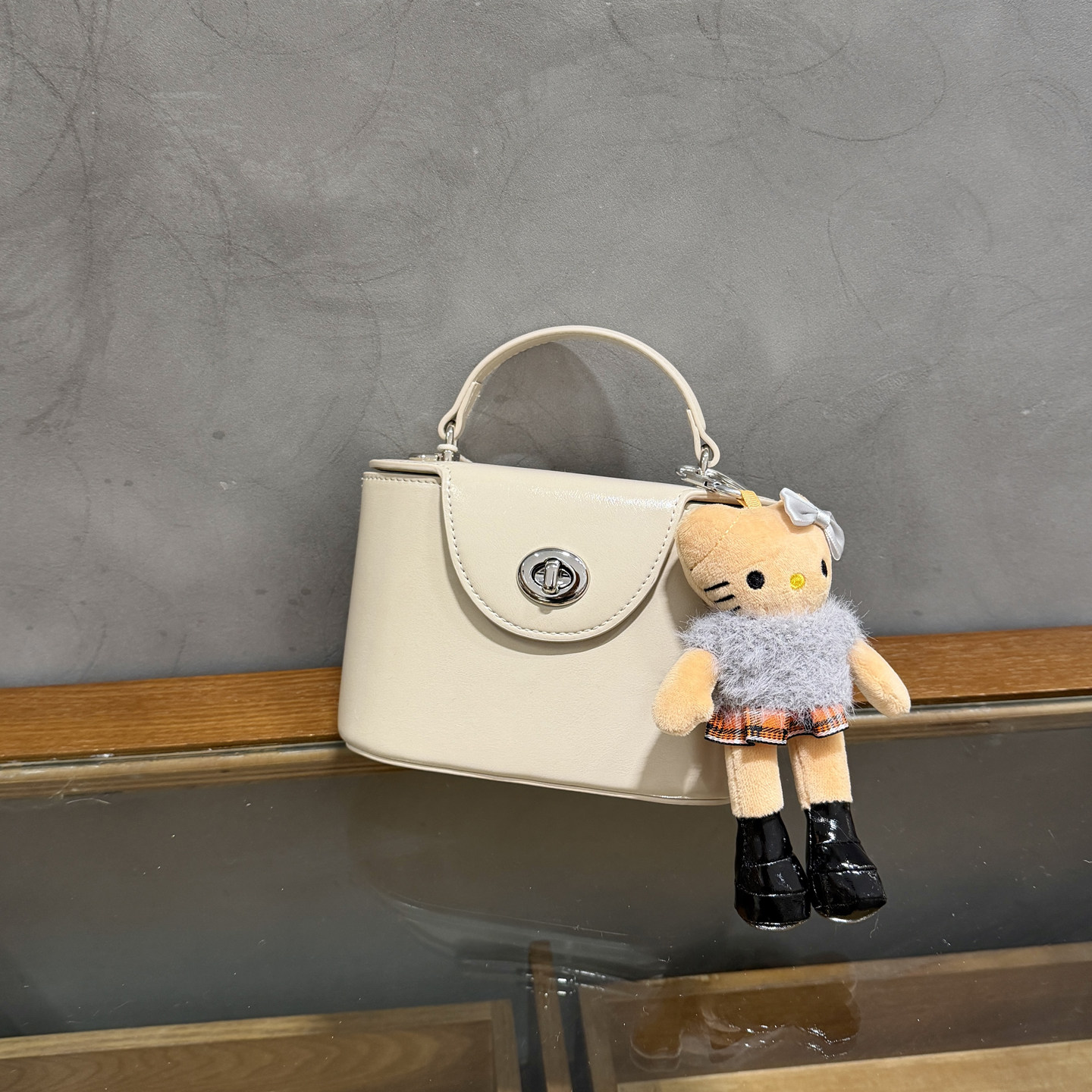 2026新款迷你轻奢定型手提包盒子小包包高质感百搭精致单肩斜挎包,淘宝优惠券,粉丝福利购,淘宝优惠卷