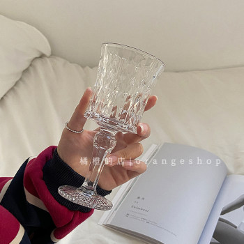 Niche retro ins ແບບເພັດ embossed goblet ມູນຄ່າສູງແກ້ວ champagne ແກ້ວເຫຼົ້າແວງສີແດງແກ້ວ liqueur