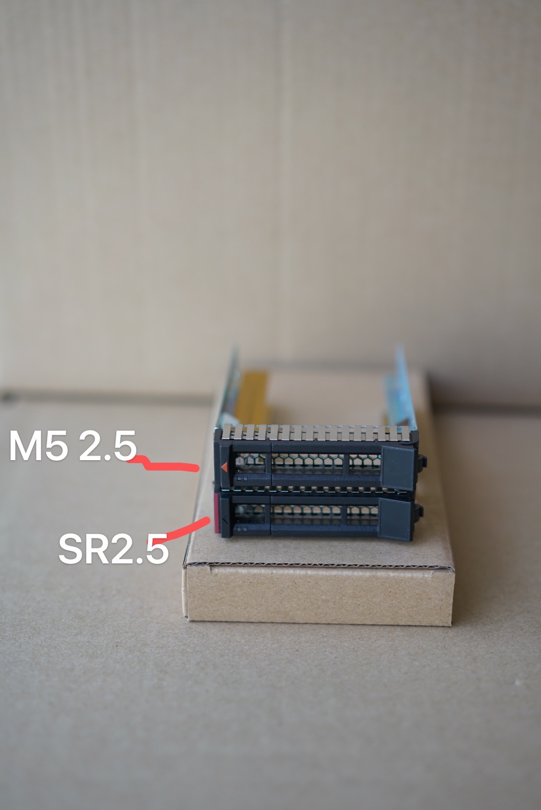 联想SR660V2 SR658SR588硬盘托架转换架 2.5寸硬盘盒价格优品质好-图0