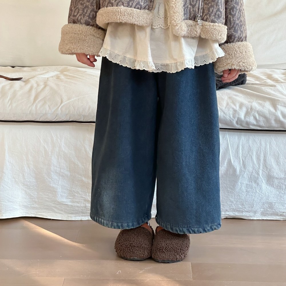 儿童韩版纯色设计感一体绒牛仔裤冬季新品女童加绒休闲宽松直筒裤,淘宝优惠券,粉丝福利购,淘宝优惠卷