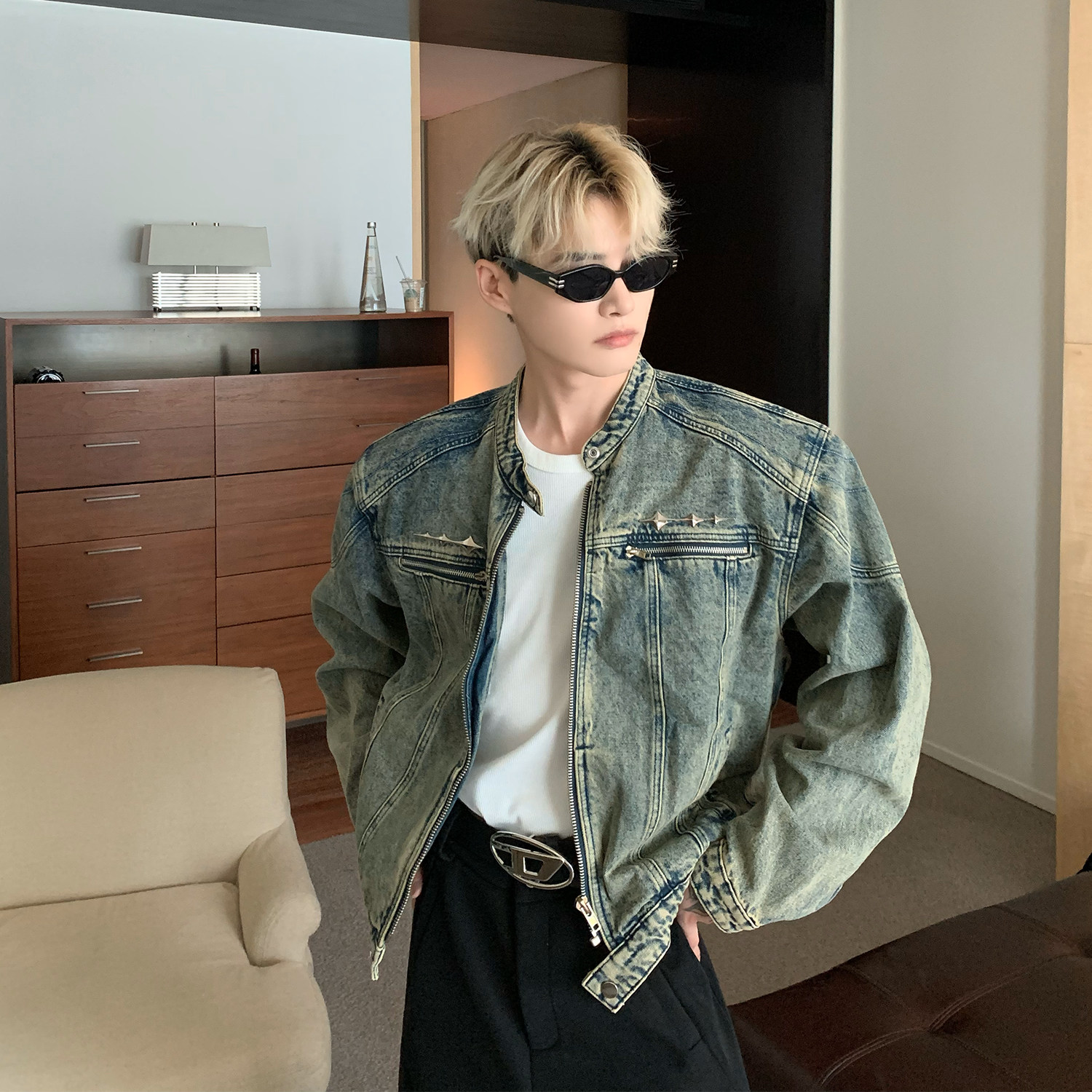 美式短款垫肩牛仔外套男春秋季2025新款潮牌宽松复古金属设计夹克,淘宝优惠券,粉丝福利购,淘宝优惠卷