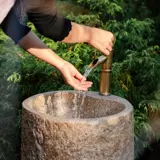 Джухан Новый китайский классический цементный бассейн на открытом воздухе встроенный растительный бассейн двор.